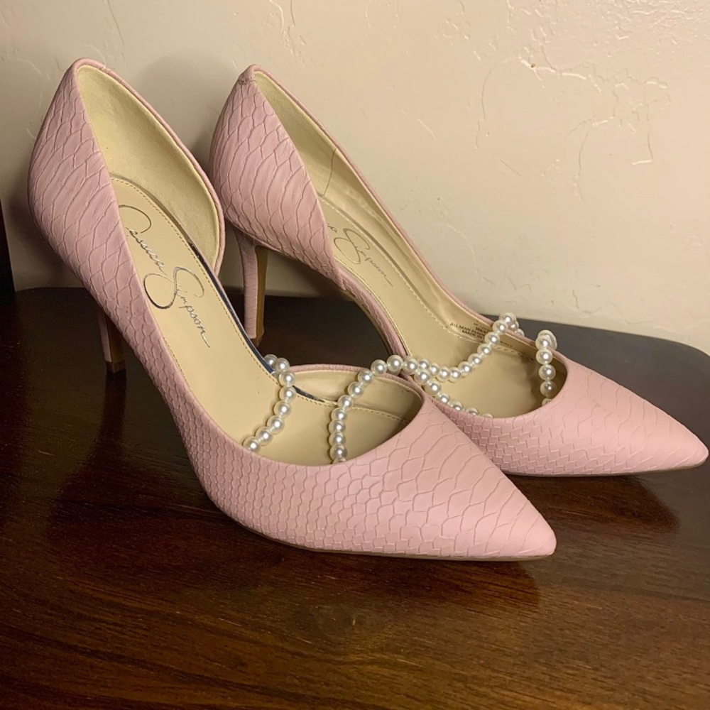 NEW Jessica Simpson Light Pink Pointed Pumps